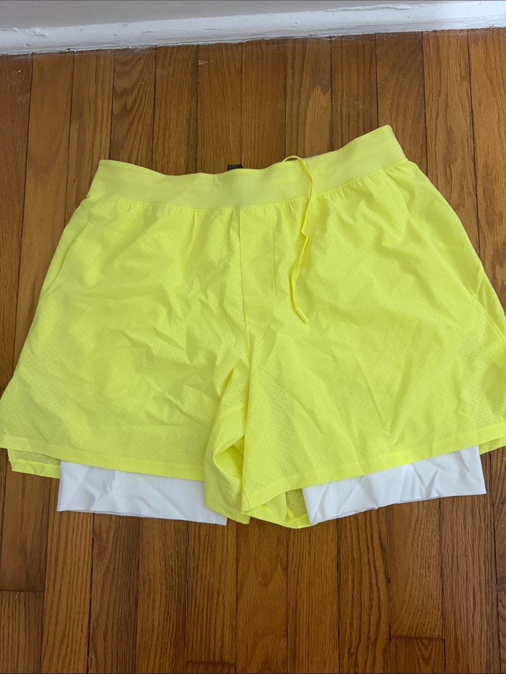 lululemon athletica Neon Yellow Double-Layer Running Shorts Men’s Large